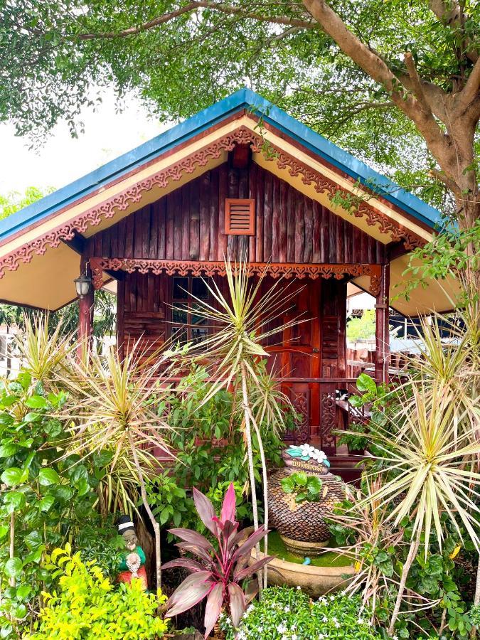 Ruanmai Style Resort 1 Ban Nong Nam Khan Dış mekan fotoğraf